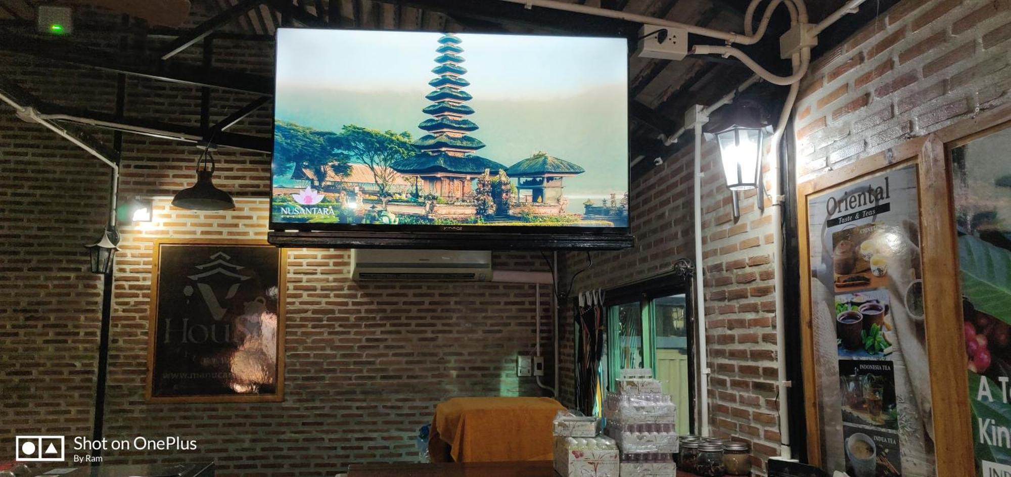 V House Hotell Ayutthaya Eksteriør bilde