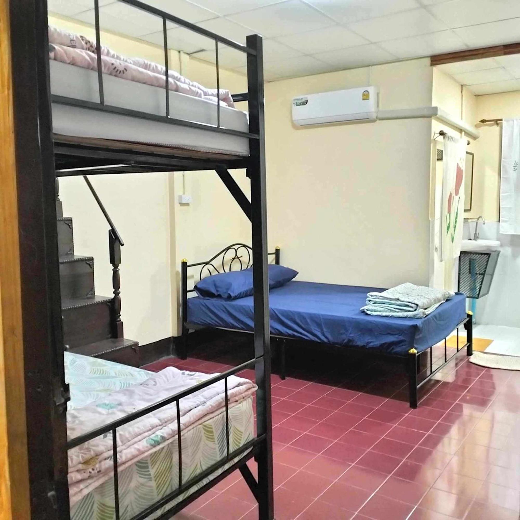 V House Hotell Ayutthaya Eksteriør bilde