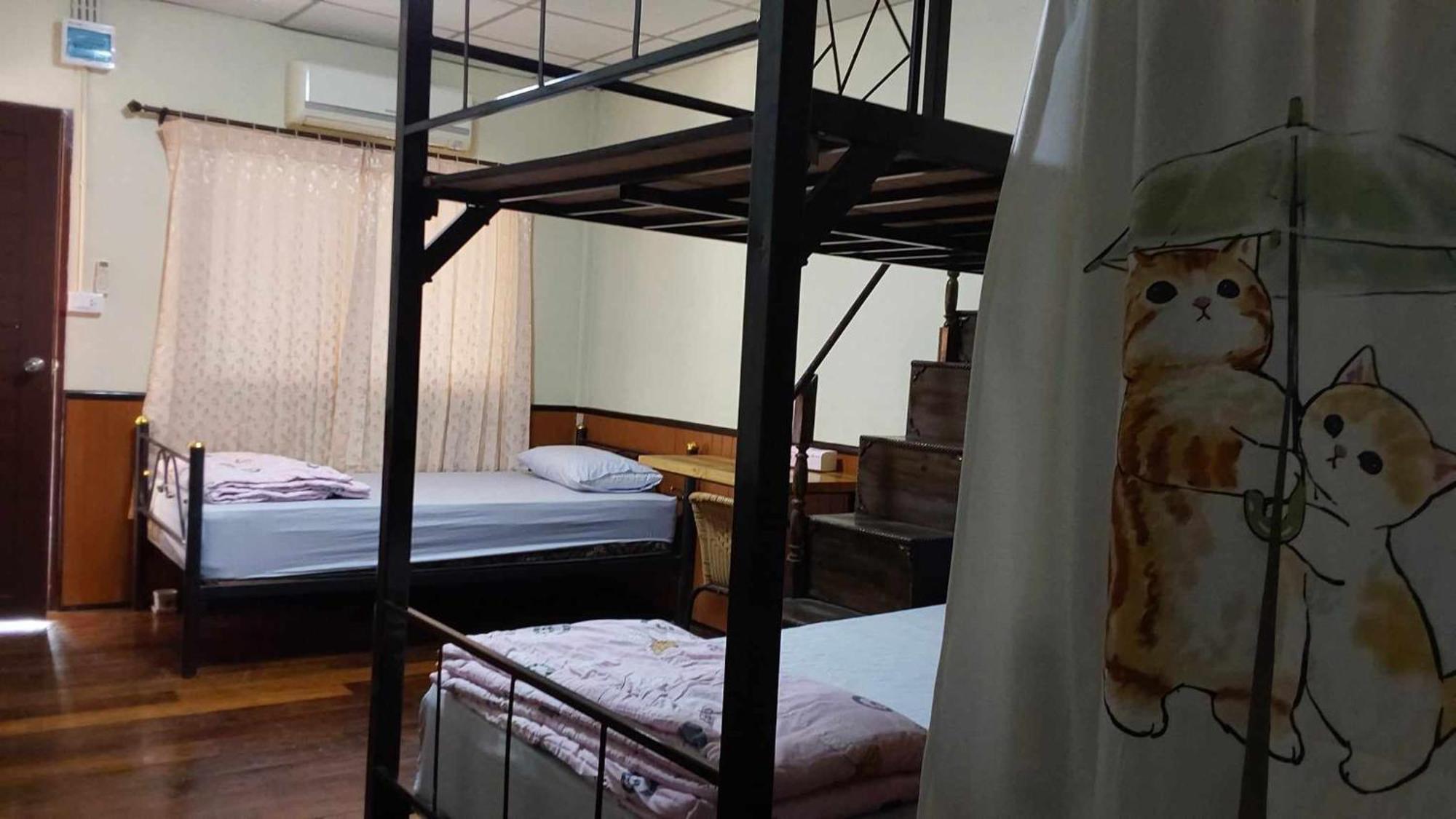 V House Hotell Ayutthaya Eksteriør bilde